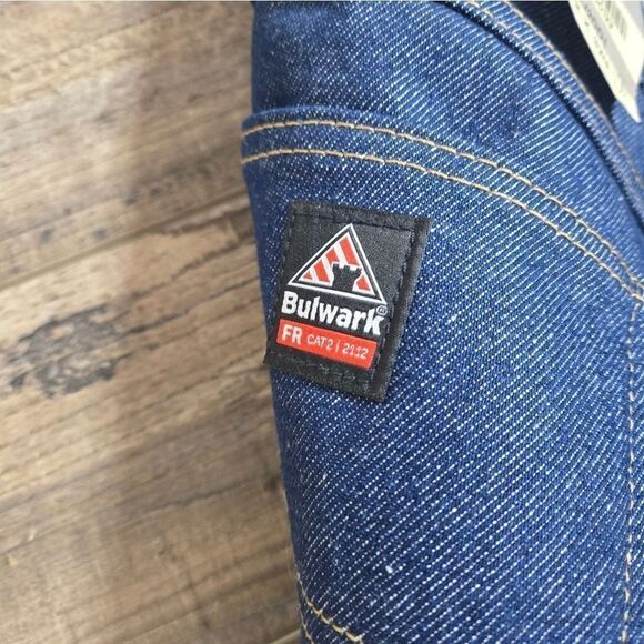 Nwt Bulwark FR Flame Resistant jeans pants men's 42 short hemmed 28.5" relaxed - Picture 12 of 13
